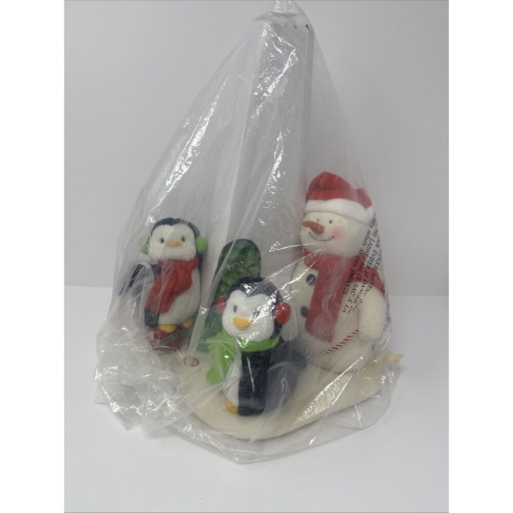 Hallmark 2006 Very Merry Trio Jingle Pals Sings Snowman Penguins Christmas READ